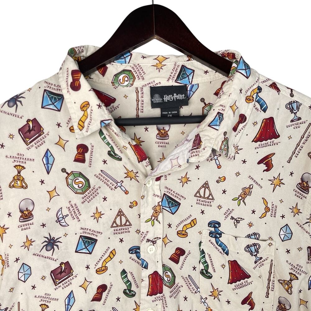 Hot Topic Harry Potter Icons Shirt Men's 2XL All Over Print Potterhead Geekcore